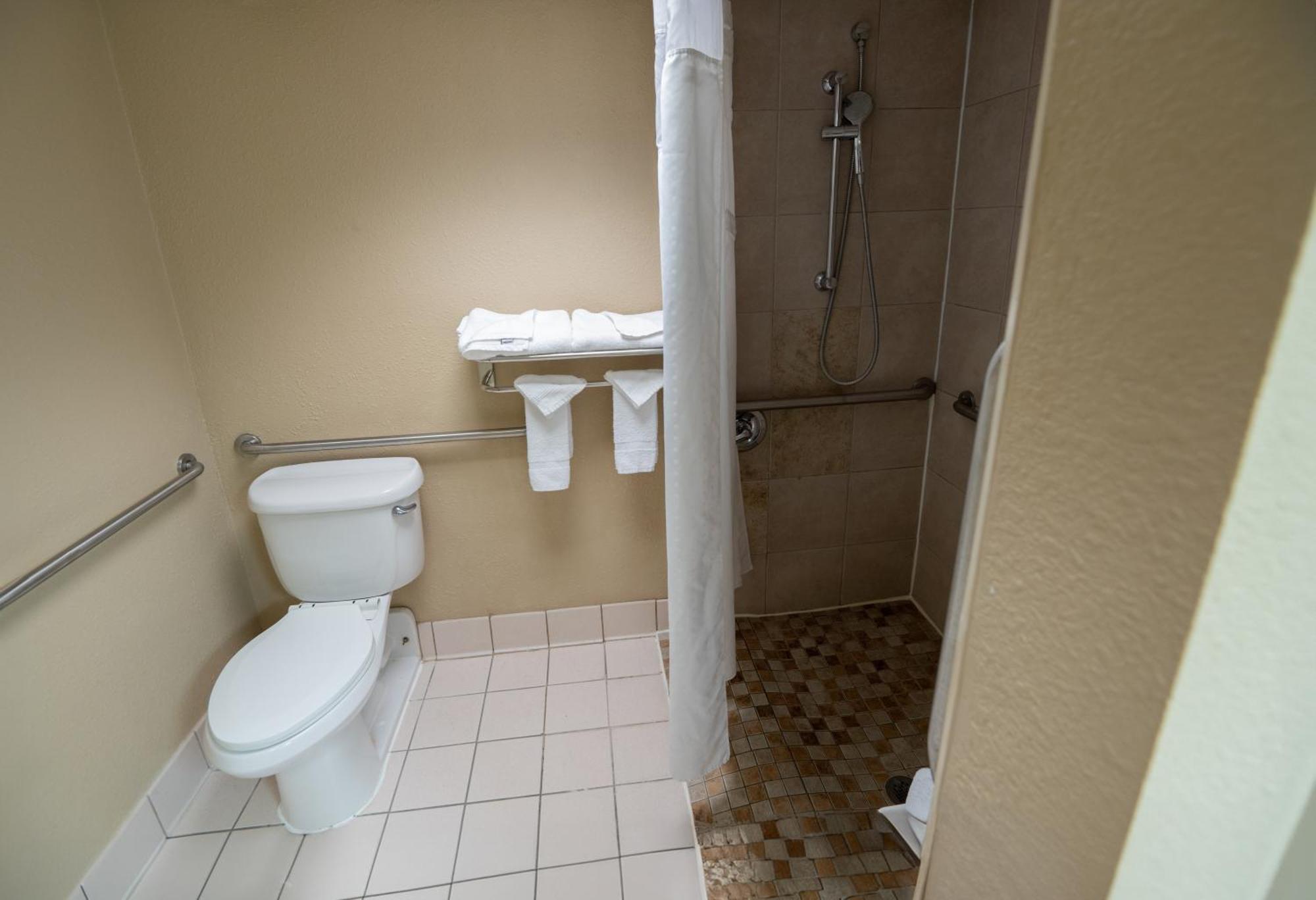Quality Inn & Suites Downtown Mansfield Dış mekan fotoğraf